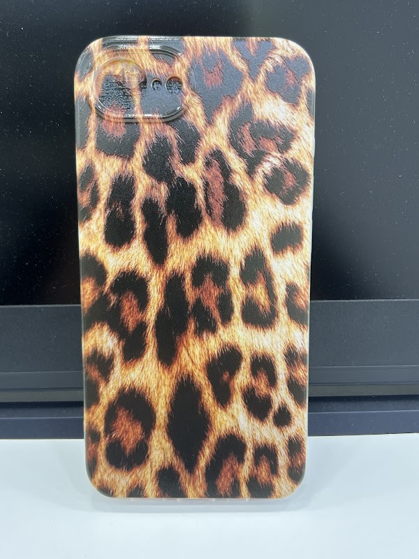 Cover personalizzata realizzata da Heyphone a Varese
